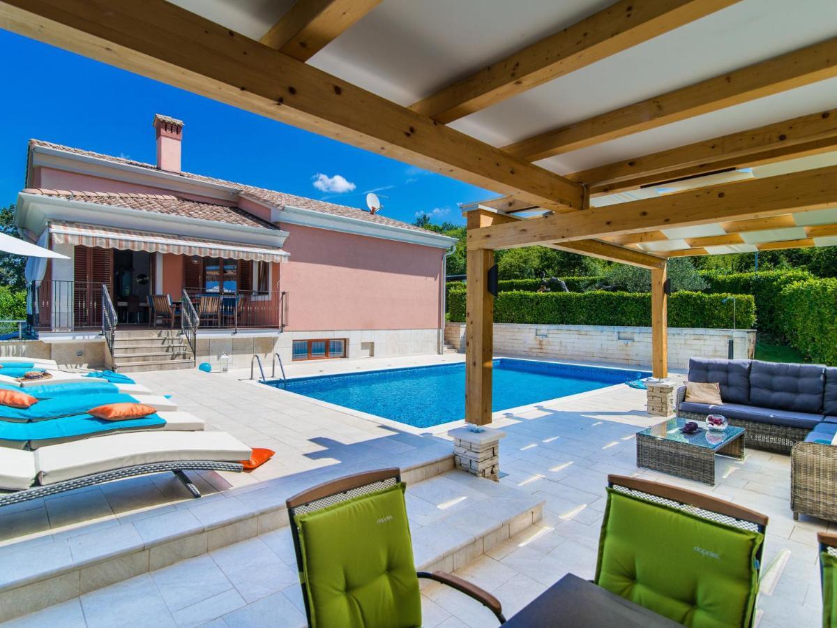 Modern Villa In Rovinj With Private Swimming Pool Канфанар Екстер'єр фото